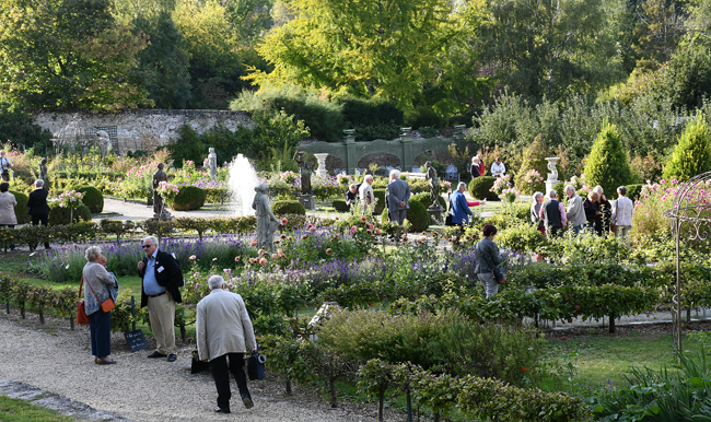 Les participants dans le Potager des Princes de Chantilly