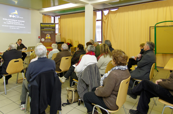 Vue de l'assemblée à la réunion d'information de la Bibliothèque Sonore de Manosque